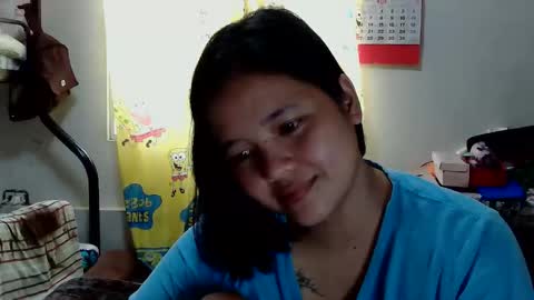 Snapshot of kittlyn chatting on 10/12/25, 01:37 kittlyn online show from 10/12/25, 01:37