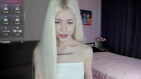 erika 3 online show from 02/18/26, 08:43