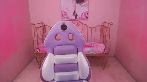 PVT 12TK  02PM - 9PM COLOMBIA online show from 06/25/26, 08:13