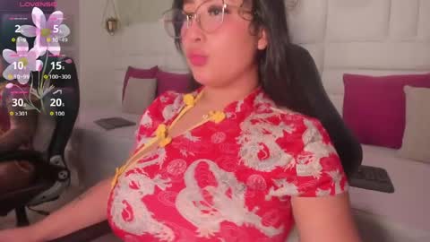 Kitty  online show from 06/10/26, 07:07