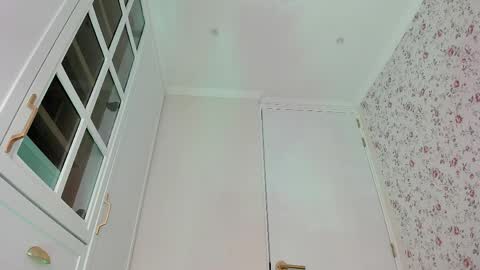Snapshot of kitty__sophie chatting on 06/03/26, 07:08 sophie online show from 06/03/26, 07:08