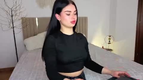 Snapshot of kitty_cut1ee_ chatting on 06/15/26, 06:15 kitty_cut1ee_ online show from 06/15/26, 06:15