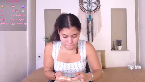 Snapshot of kitty_desire2 chatting on 07/02/26, 12:44 ANI online show from 07/02/26, 12:44