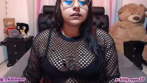 kitty online show from 04/13/26, 03:23