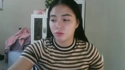 Snapshot of kitty_fussy chatting on 11/02/25, 02:36 kitty_fussy online show from 11/02/25, 02:36