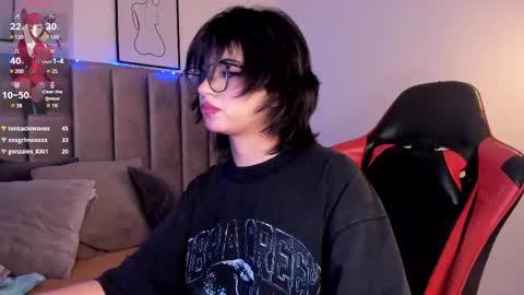 Camila online show from 03/11/25, 05:49