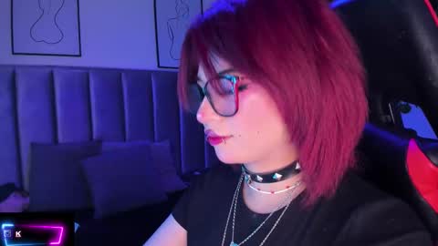 Camila online show from 10/04/25, 02:53