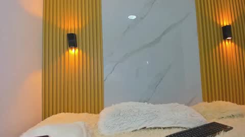 kitty_gill online show from 12/17/24, 02:11