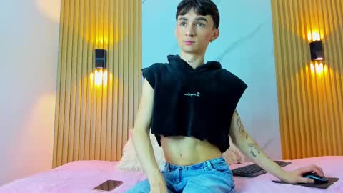 kitty_gill online show from 12/28/24, 11:30