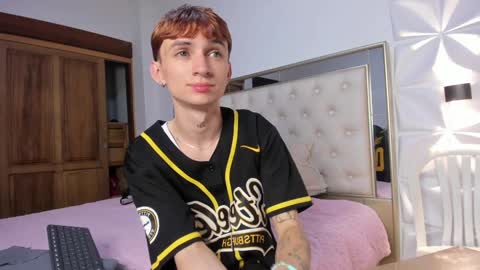 kitty_gill online show from 01/26/25, 03:27