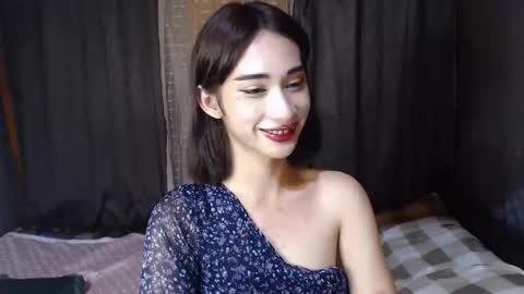Snapshot of kitty_kim07 chatting on 10/14/25, 05:41 kitty_kim07 online show from 10/14/25, 05:41