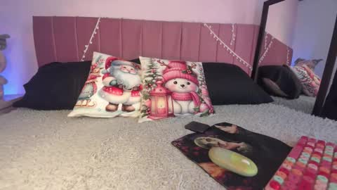 kitty_kryss online show from 12/18/25, 03:18