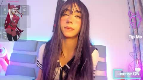 kitty_love01 online show from 12/03/25, 12:36