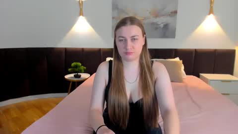 kitty_murmur online show from 12/01/25, 02:55