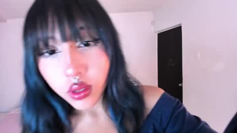 Kitty online show from 03/04/25, 09:51