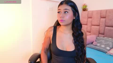 Kitty Rose online show from 11/19/25, 07:14