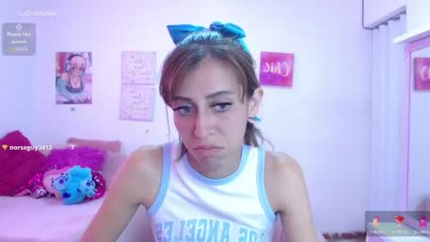 Snapshot of kitty_seducction chatting on 06/18/26, 07:40 Aleja online show from 06/18/26, 07:40