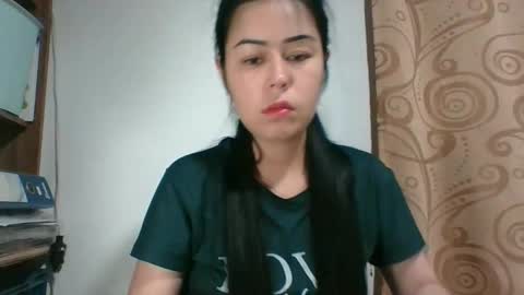 Snapshot of kitty_small69 chatting on 03/08/26, 01:58 kitty_small69 online show from 03/08/26, 01:58