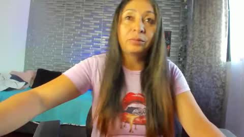 violet online show from 05/10/26, 01:49
