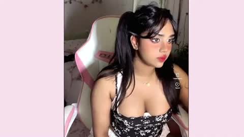 Snapshot of kittybun7 chatting on 07/06/26, 01:35 kittybun7 online show from 07/06/26, 01:35