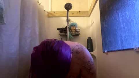 Snapshot of kittycat929709 chatting on 02/10/25, 11:23 Drip maker online show from 02/10/25, 11:23