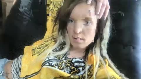 Snapshot of kittycatkendra chatting on 02/25/25, 08:19 kittycatkendra online show from 02/25/25, 08:19