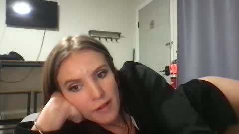 Snapshot of kittycatkendra chatting on 11/29/25, 12:46 kittycatkendra online show from 11/29/25, 12:46