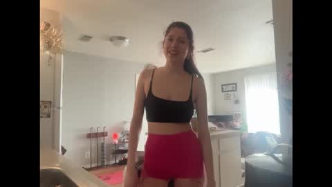 Ivy online show from 12/22/25, 09:12