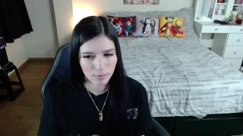 Snapshot of kittykat18x chatting on 03/27/26, 12:27 Isabel online show from 03/27/26, 12:27