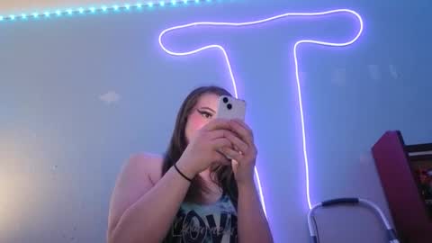 kittykat 1999 online show from 10/01/25, 04:40