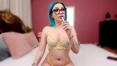 Lisa online show from 02/14/25, 06:29