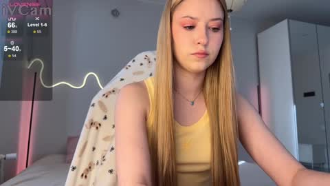 Monika online show from 02/12/26, 06:30