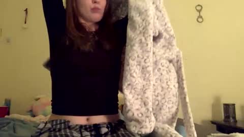 kitty online show from 01/24/25, 11:45