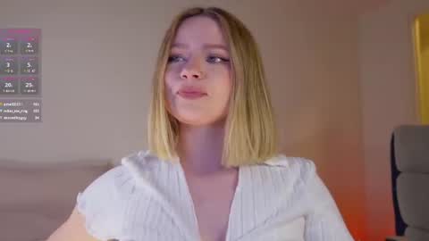 Snapshot of kittymeow_xxx chatting on 06/13/26, 02:48 Sofia online show from 06/13/26, 02:48