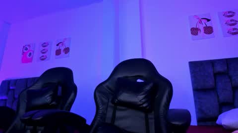 Snapshot of kittystar18 chatting on 03/13/26, 06:36 kitty online show from 03/13/26, 06:36