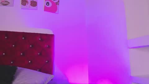 kitty online show from 06/26/26, 06:01