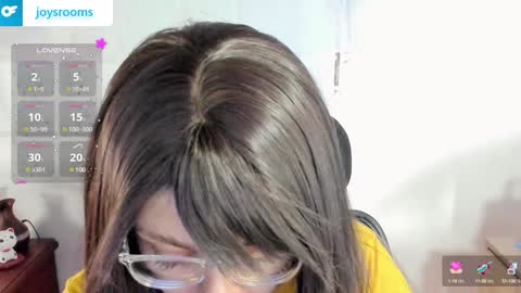 Kitty Trixy online show from 12/16/24, 10:29