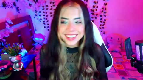 Snapshot of kittyuwu_ chatting on 02/20/26, 03:14 Kittyuwu online show from 02/20/26, 03:14