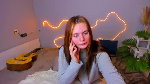 Rina online show from 10/16/25, 02:01