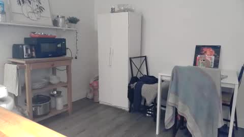 Snapshot of kittyymaze chatting on 01/13/26, 12:43 Kittyymaze online show from 01/13/26, 12:43