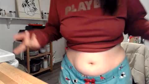 Snapshot of kittyymaze chatting on 01/14/26, 12:55 Kittyymaze online show from 01/14/26, 12:55