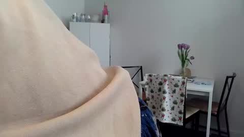 Snapshot of kittyymaze chatting on 03/03/26, 01:17 Kittyymaze online show from 03/03/26, 01:17