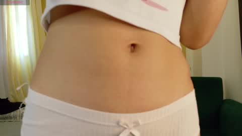 Snapshot of kittyzenn chatting on 02/01/26, 08:18 Kitty Zen online show from 02/01/26, 08:18