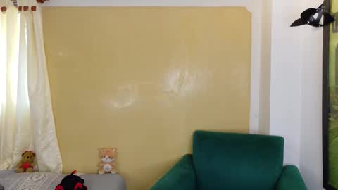 Snapshot of kittyzenn chatting on 02/14/26, 08:05 Kitty Zen online show from 02/14/26, 08:05