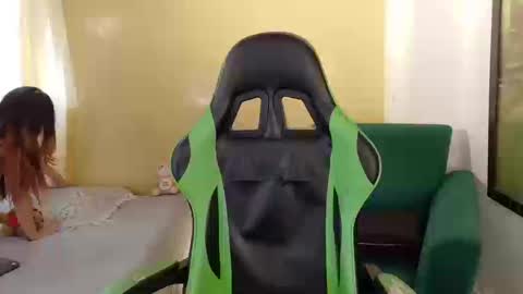 Snapshot of kittyzenn chatting on 03/17/26, 08:23 Kitty Zen online show from 03/17/26, 08:23