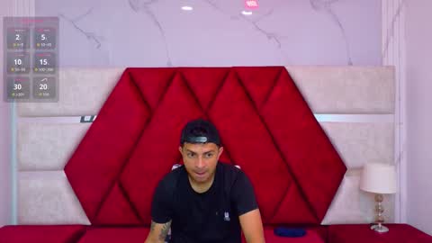 Luisa y Jairo online show from 11/18/25, 12:20