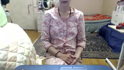 KiuminBerry online show from 11/15/25, 10:23