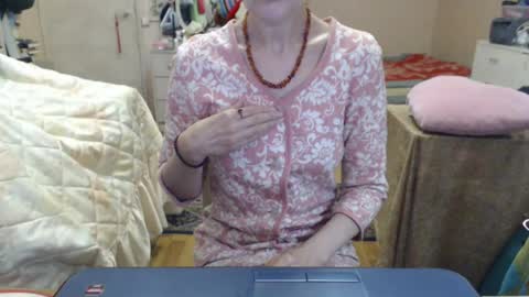 KiuminBerry online show from 06/16/26, 08:28