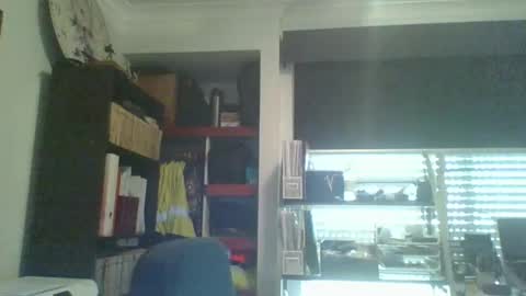 kiwi_boss61 online show from 02/06/25, 02:11