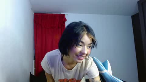 kiyu online show from 10/21/25, 02:12